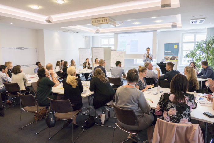 MDS05253 Digital Leadership Forum 2018 von Advatera